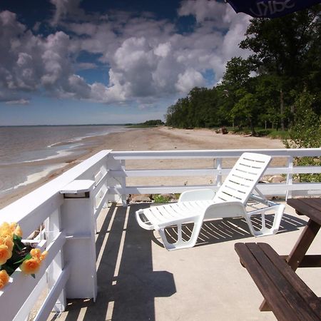 Doberani Rannamaja Hotel Valgeranna Ngoại thất bức ảnh