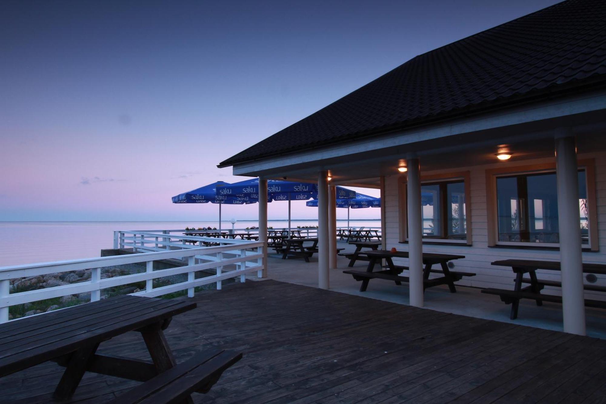 Doberani Rannamaja Hotel Valgeranna Ngoại thất bức ảnh