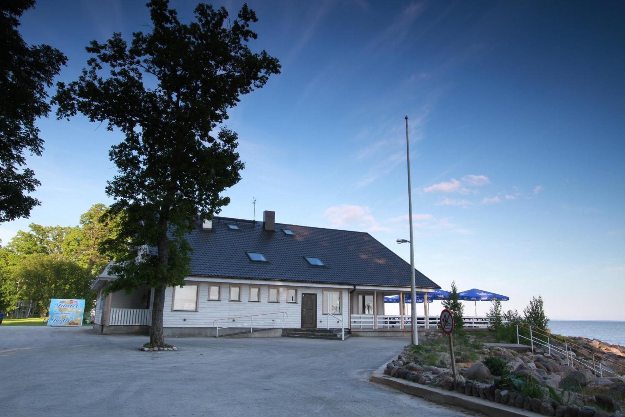 Doberani Rannamaja Hotel Valgeranna Ngoại thất bức ảnh